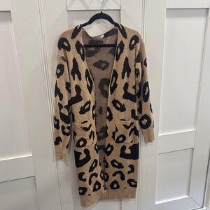 Chic Leopard Print Cardigan Sweater